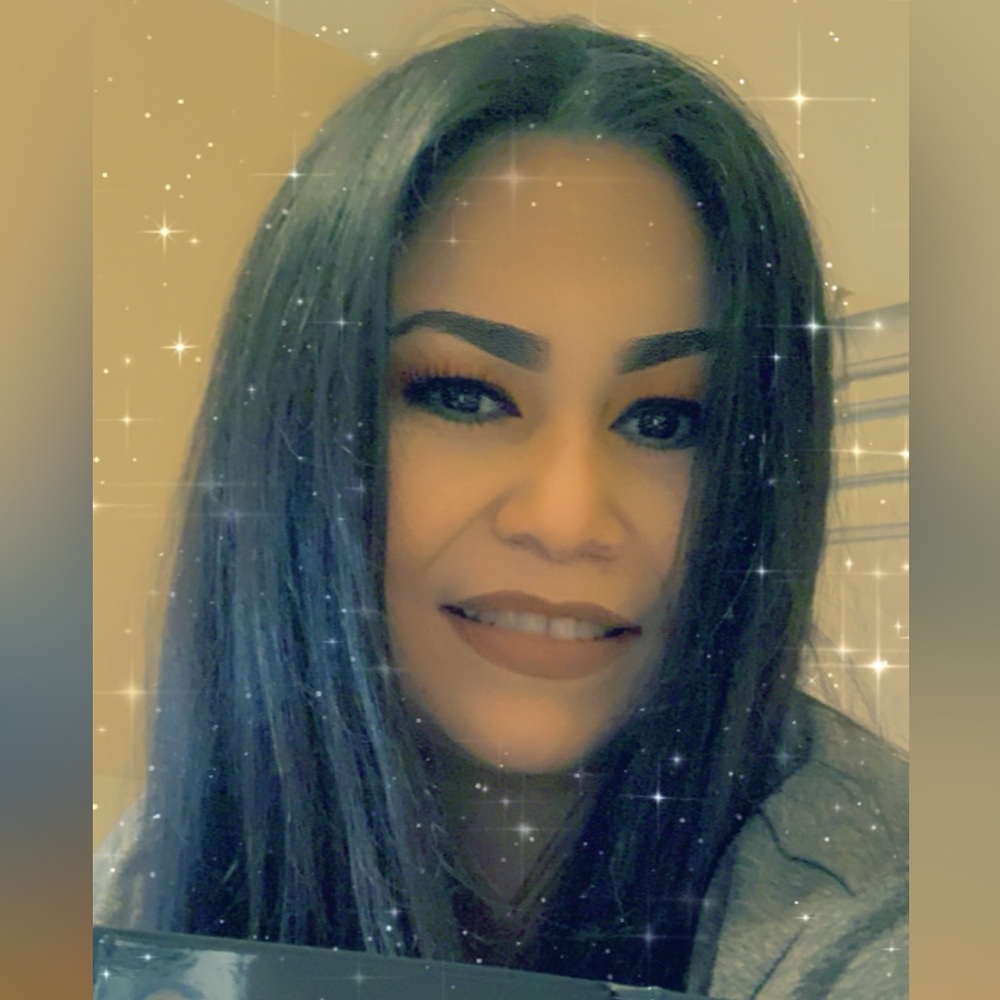 Meet your Posher, Talina